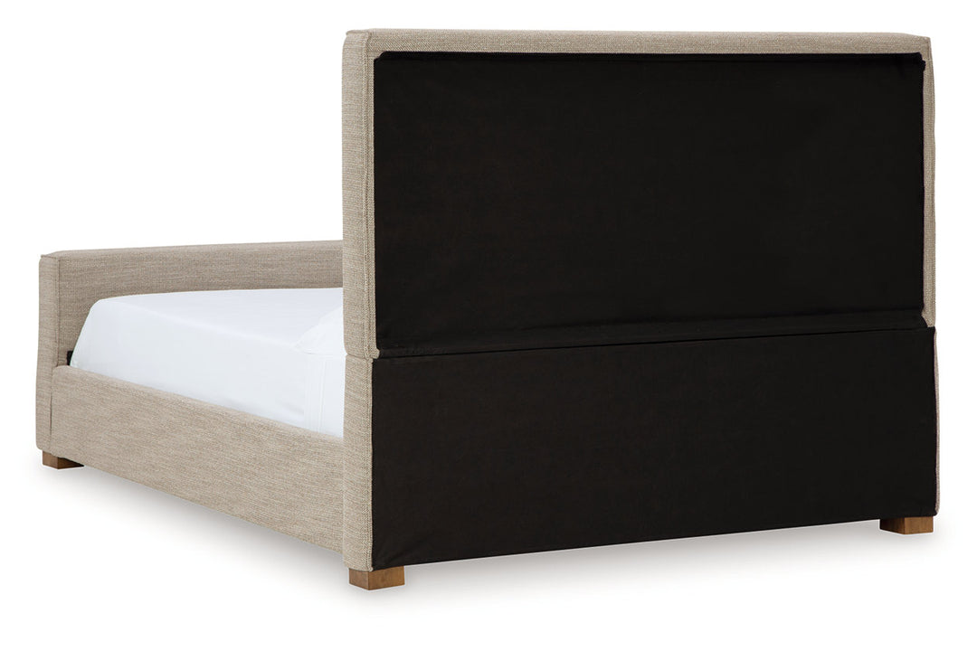 Dakmore Queen Upholstered Bed (B783B2)