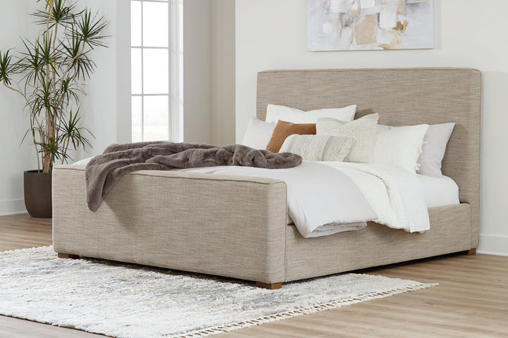 Dakmore King Upholstered Bed (B783B4)