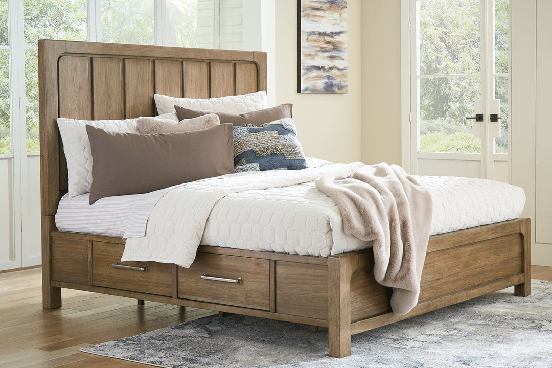 Cabalynn King Panel Bed with Storage (B974B8)