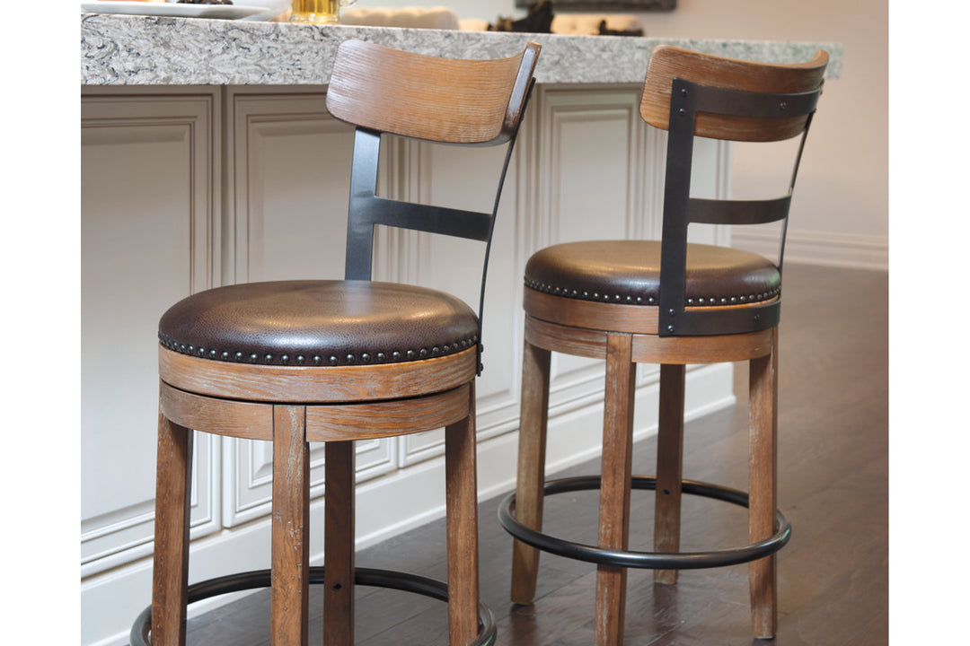 Pinnadel Counter Height Bar Stool (D542-124)