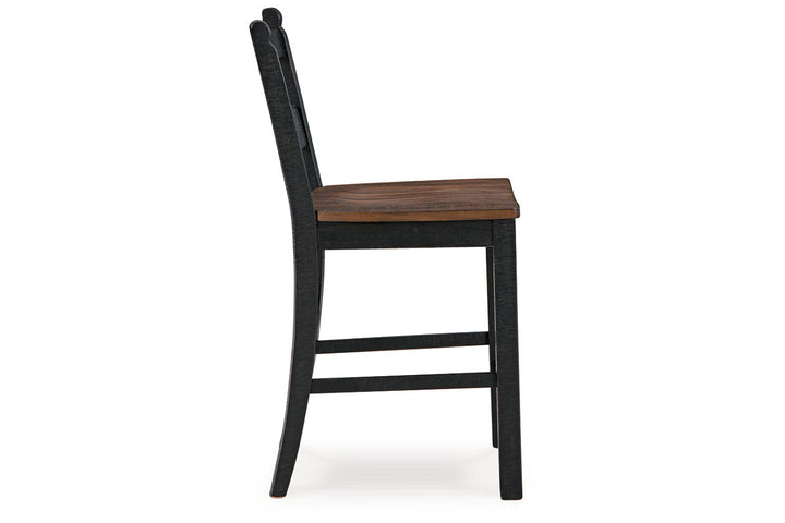 Valebeck Counter Height Barstool (D546-724)