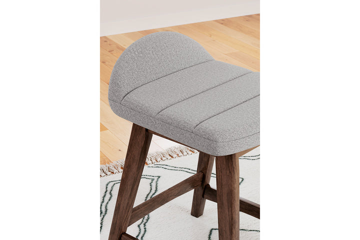 Lyncott Counter Height Bar Stool (D615-124)