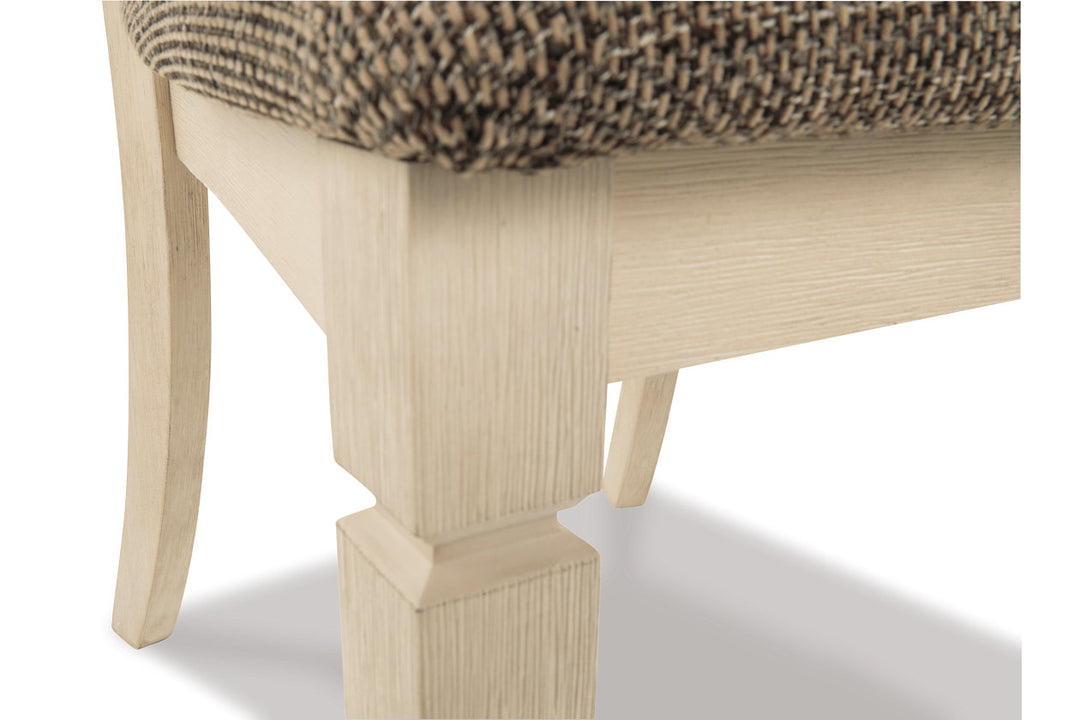 Bolanburg Dining Table with 6 Chairs (D647D8)