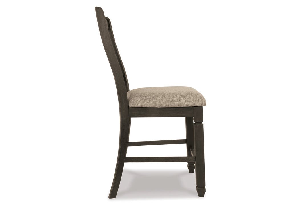 Tyler Creek Counter Height Bar Stool (D736-124)