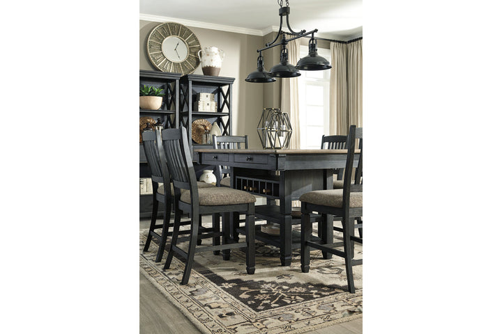 Tyler Creek Counter Height Bar Stool (D736-124)