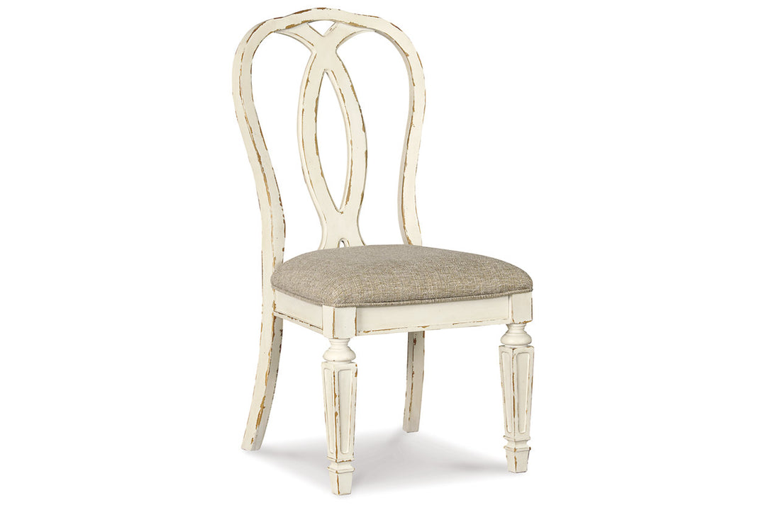 Realyn Dining Chair (Set of 2) (D743-02X2)