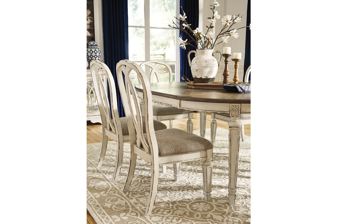 Realyn Dining Chair (Set of 2) (D743-02X2)