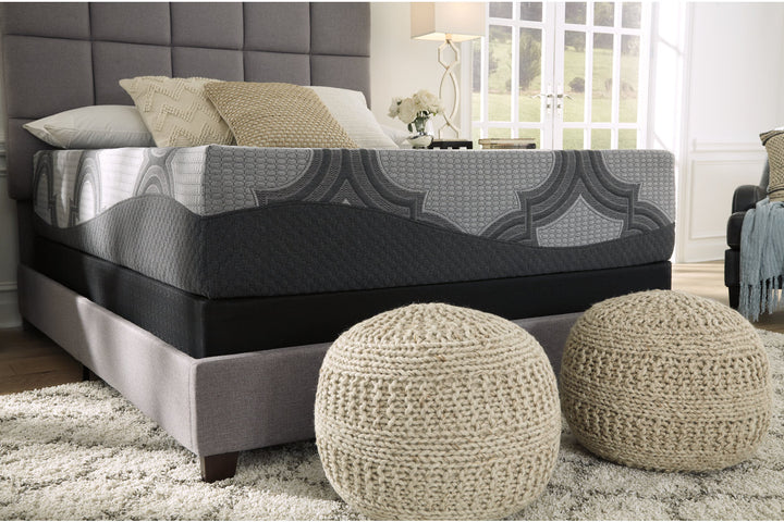 1100 Series California King Mattress (M52651)