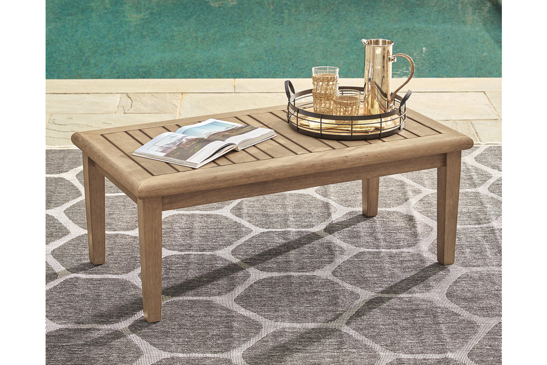 Gerianne Coffee Table (P805-701)