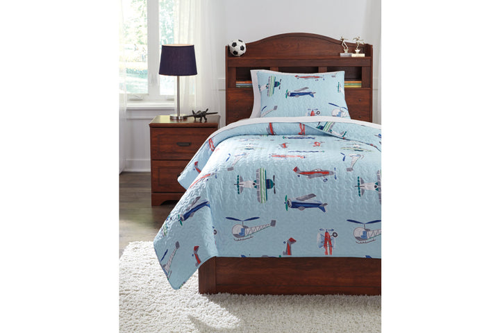 McAllen 2-Piece Twin Quilt Set (Q320001T)