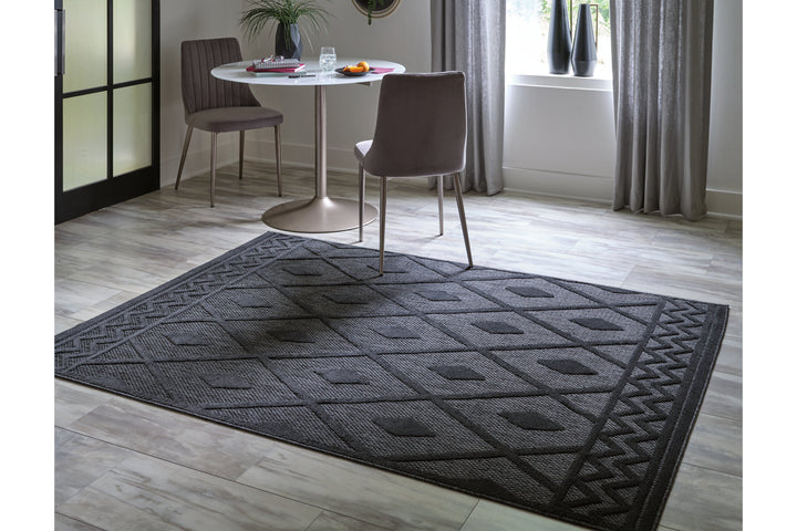 Averlain 5'3" x 7' Rug (R405652)