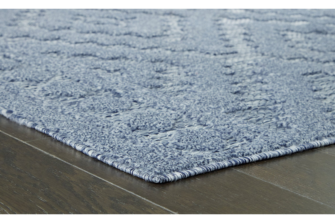 Finnwell 5'3" x 7' Rug (R405682)