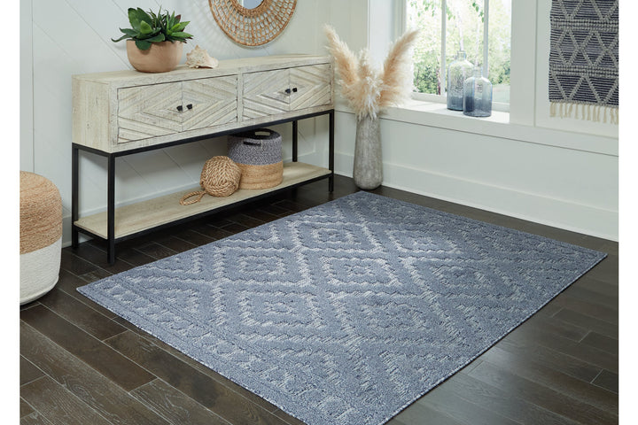 Finnwell 5'3" x 7' Rug (R405682)