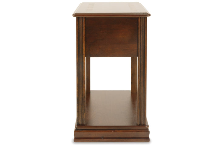 Breegin Chairside End Table (T007-527)
