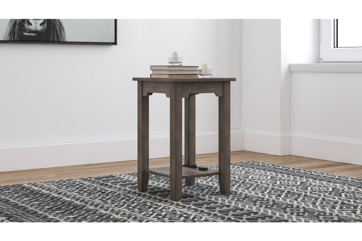 Arlenbry Chairside End Table (T275-7)