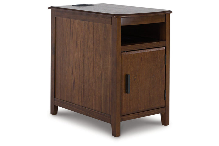 Devonsted Chairside End Table (T310-117)