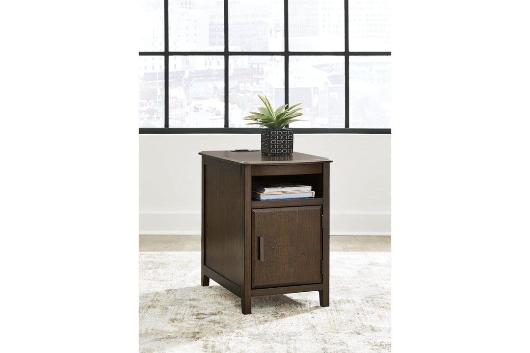 Devonsted Chairside End Table (T310-217)