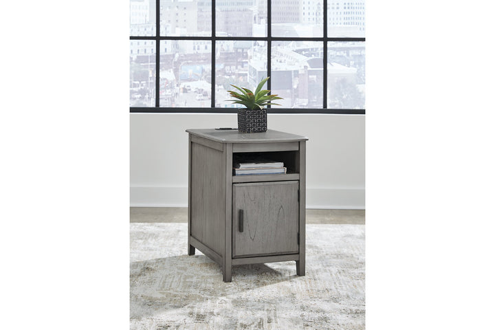 Devonsted Chairside End Table (T310-417)