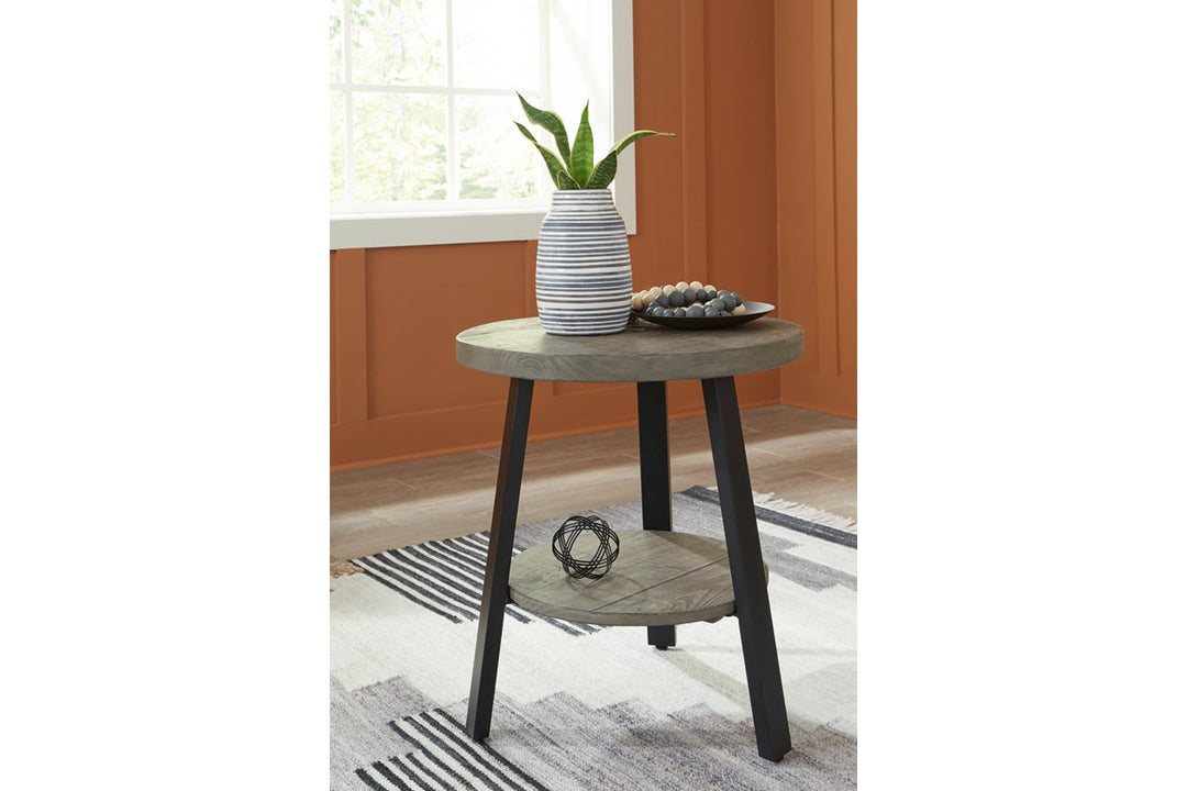 Brennegan End Table (T323-6)