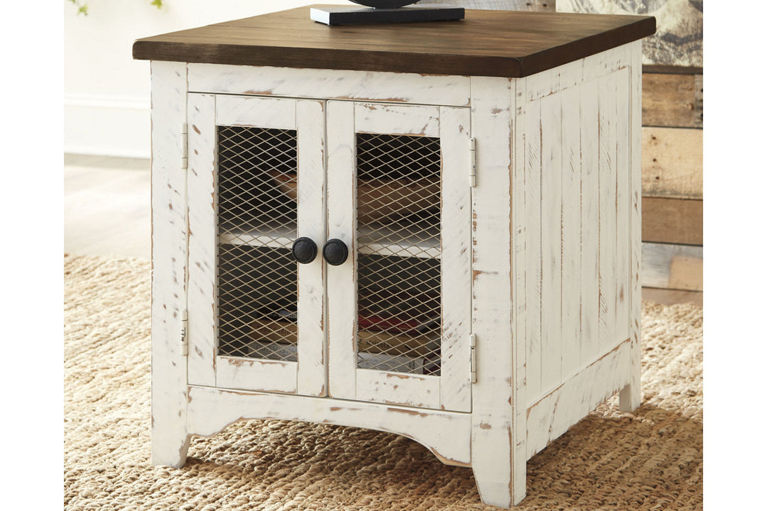 Wystfield End Table (T459-3)