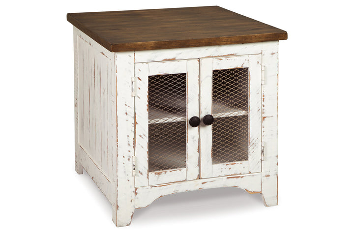 Wystfield End Table (T459-3)