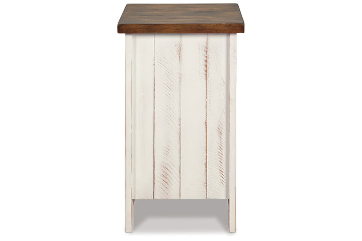 Wystfield Chairside End Table (T459-7)