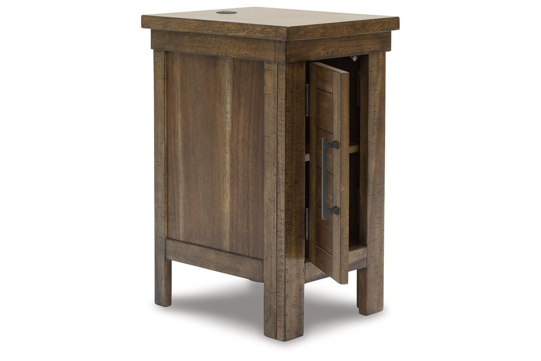 Moriville Chairside End Table (T731-7)