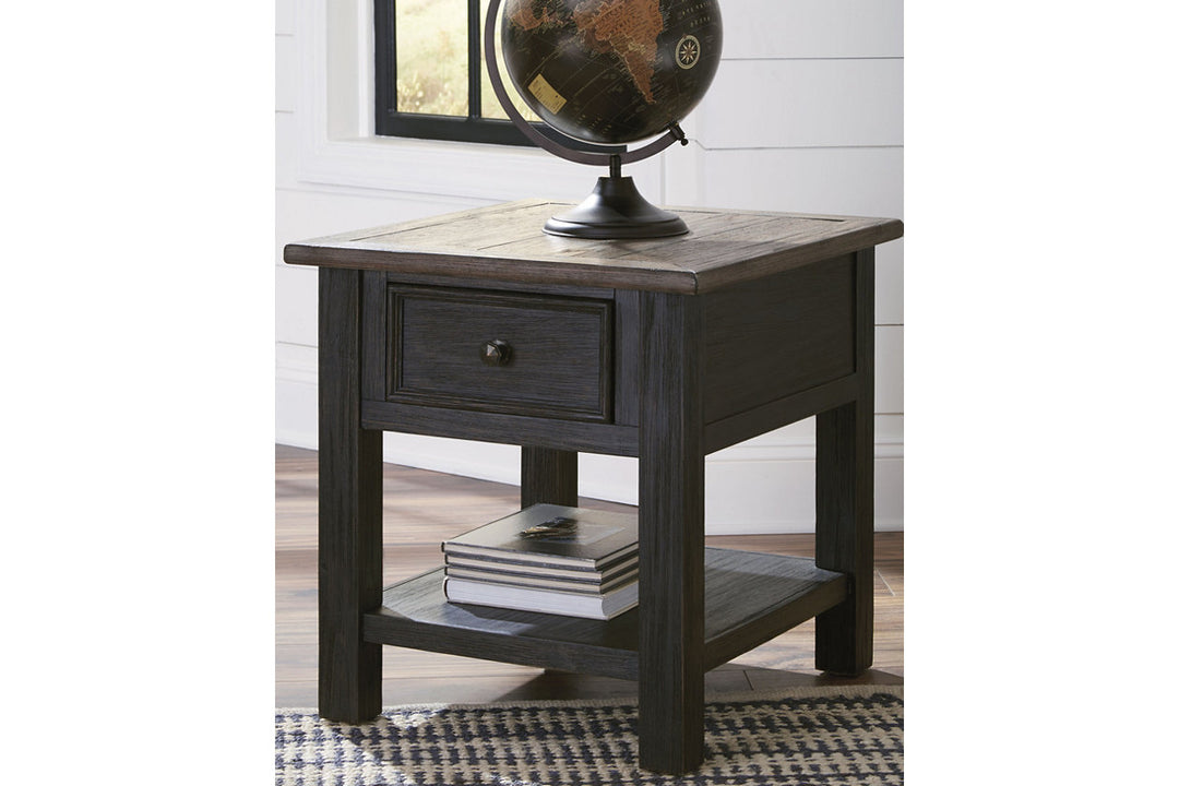 Tyler Creek End Table (T736-3)