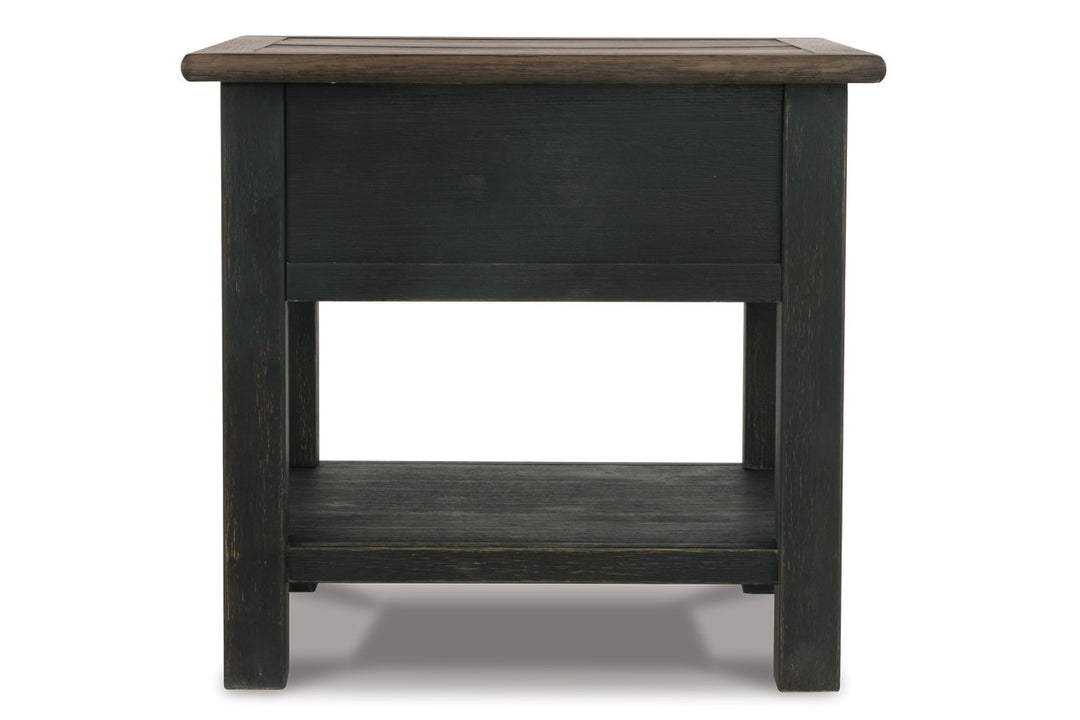 Tyler Creek End Table (T736-3)