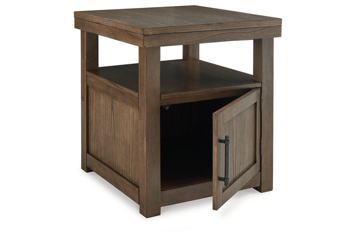 Boardernest End Table (T738-3)