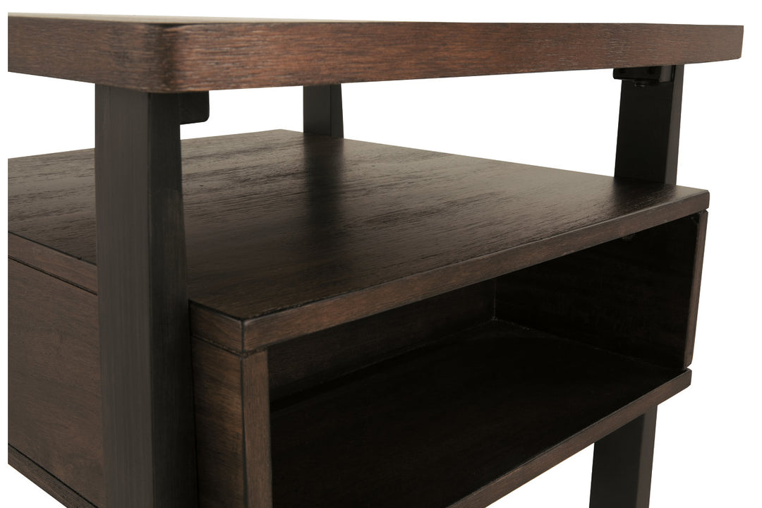 Vailbry End Table (T758-3)