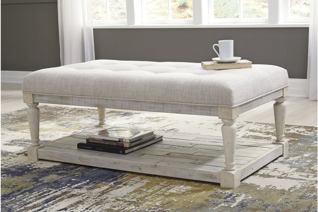 Shawnalore Coffee Table Ottoman (T782-21)