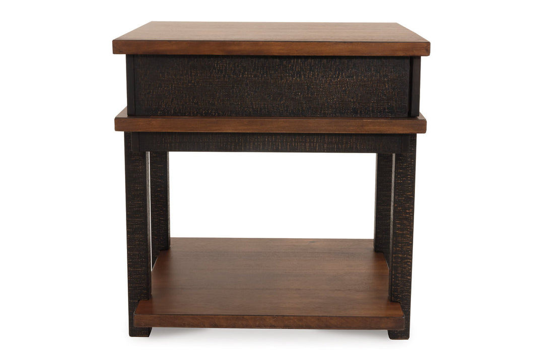 Stanah End Table (T892-3)