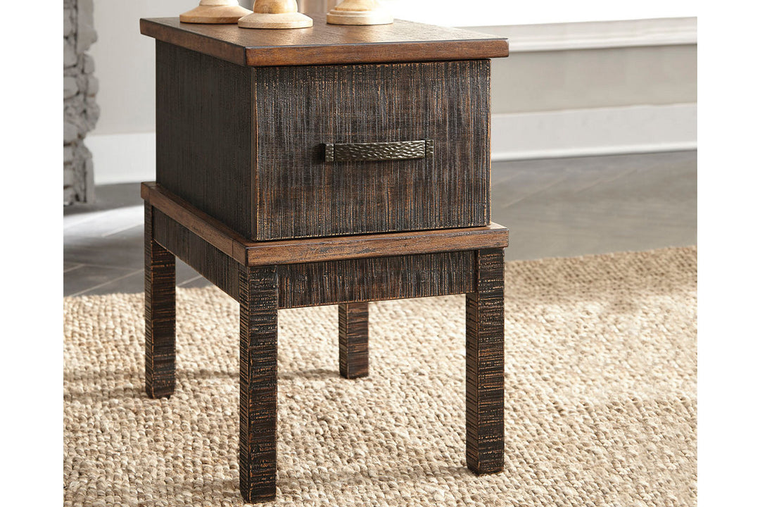 Stanah Chairside End Table with USB Ports & Outlets (T892-7)