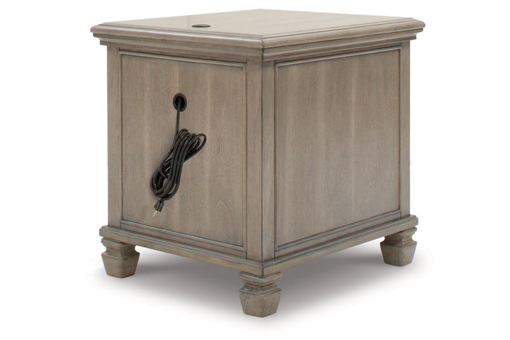 Lexorne End Table (T924-3)