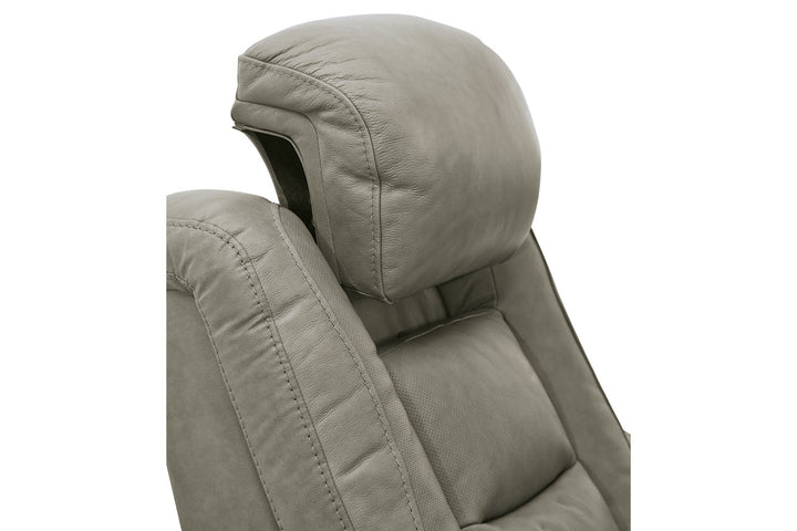 The Man-Den Power Recliner (U8530513)