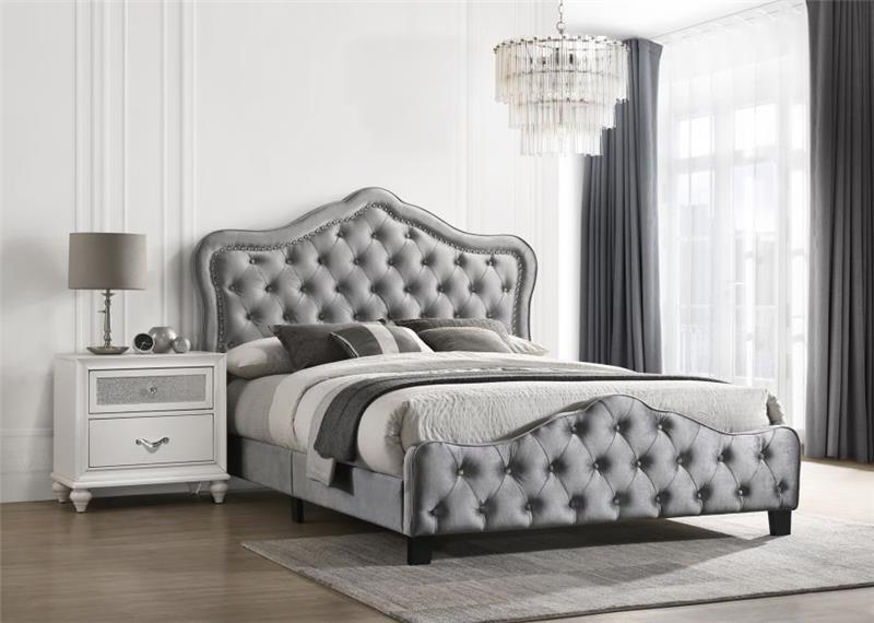 Bella Upholstered Tufted Panel Bed Grey (315871Q)