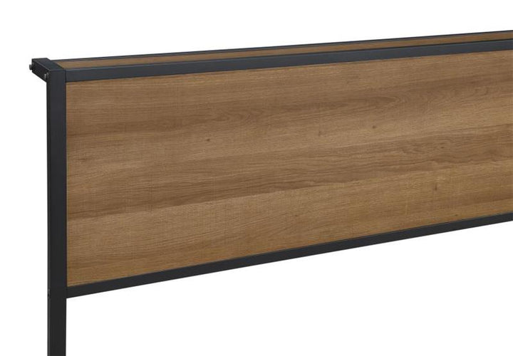 Ricky Full Platform Bed Light Oak and Black (302144F)