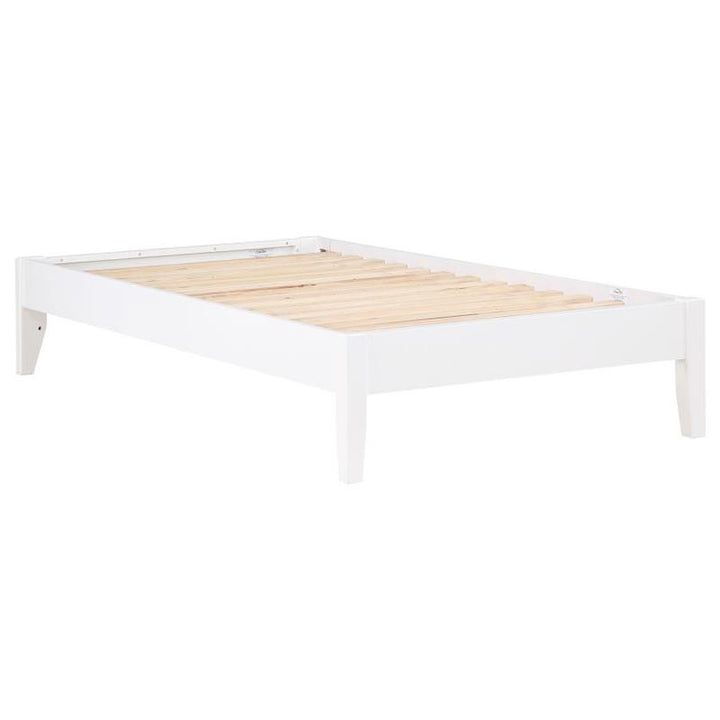 Hounslow Platform Full Bed White (306128F)