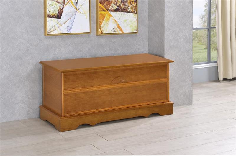 Paula Rectangular Cedar Chest Honey (4695)